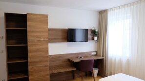Apartamento clássico, 1 quarto (Breitenfelder) | Roupas de cama antialérgicas, cortinas blackout, Wi-Fi de cortesia