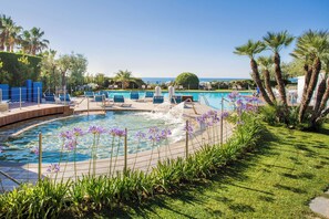 2 outdoor pools, a rooftop pool, sun loungers - Grand Hotel Diana Majestic (Diano Marina)