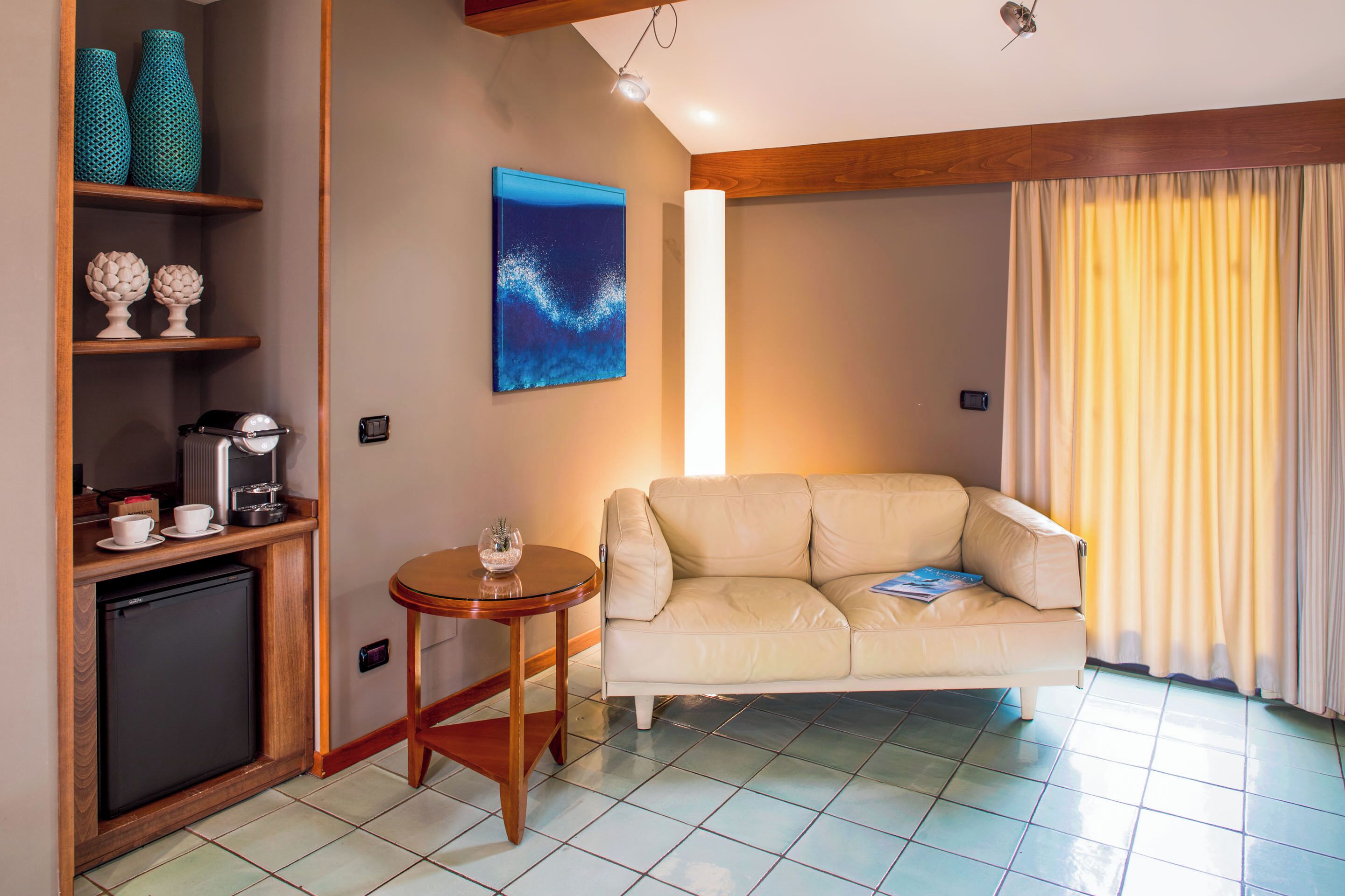 junior suite | 1 bedroom, premium bedding, minibar, in-room safe