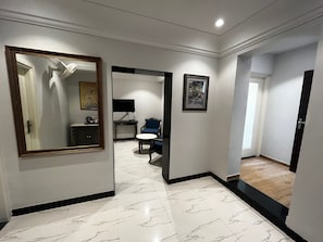 Premium Double Room | Living area