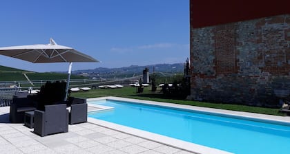 Red Wine - Guest House