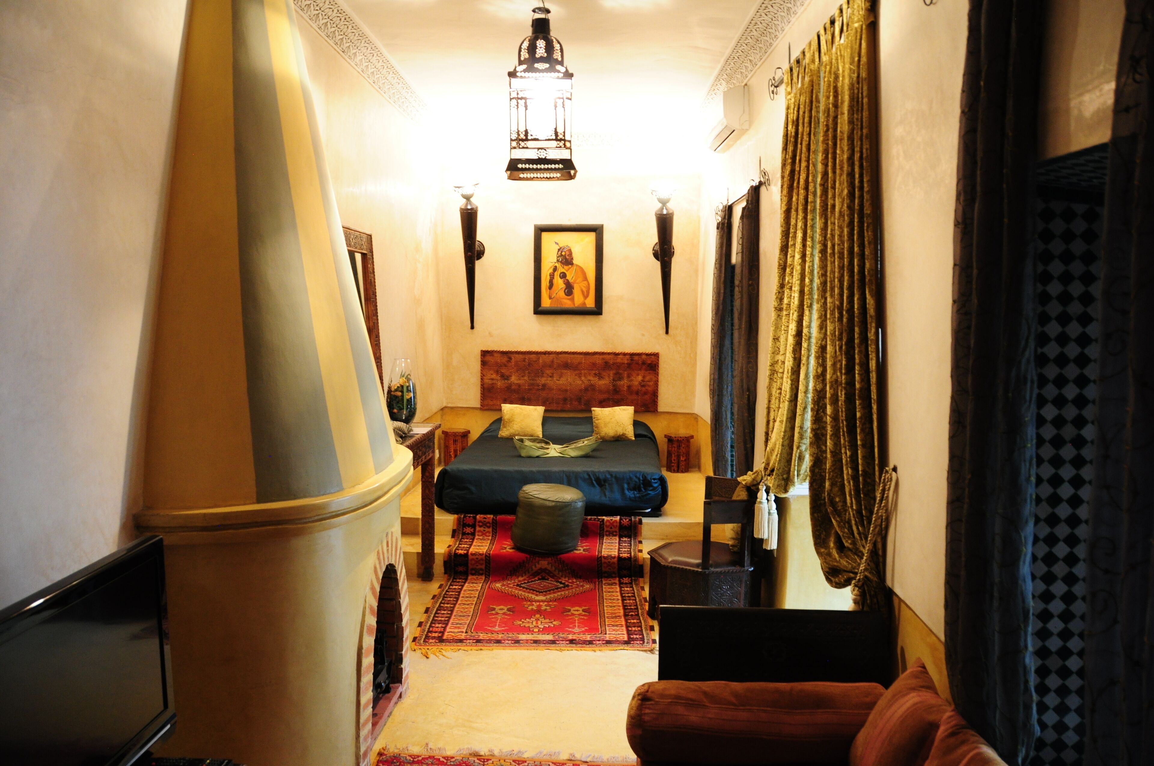 Junior Suite | In-room safe, individually furnished, free WiFi, bed sheets