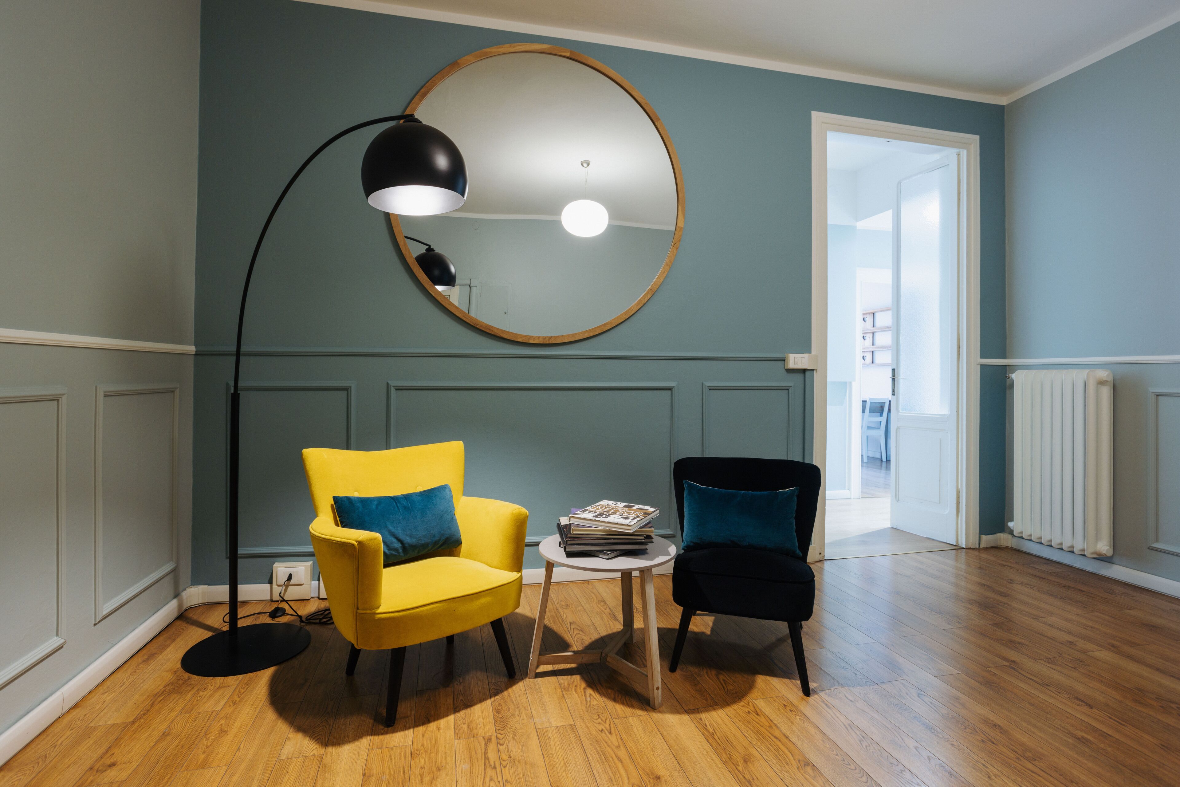 Apartment, 3 Schlafzimmer | Wohnbereich | Flachbildfernseher, aktuelle Filme, Pay-TV