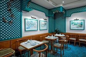 Breakfast area - Hotel Pension Baronesse (Vienna)
