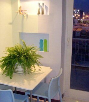 In-room dining - Latt' e Liett' (Naples)