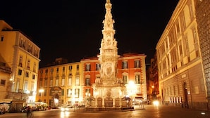 Exterior - Latt' e Liett' (Naples)