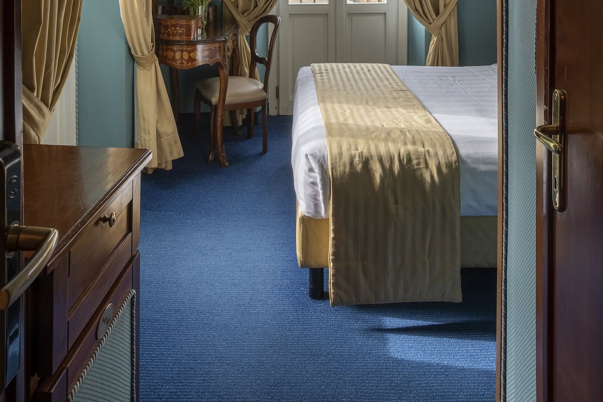 1 dormitorio, sábanas italianas Frette, ropa de cama de alta calidad