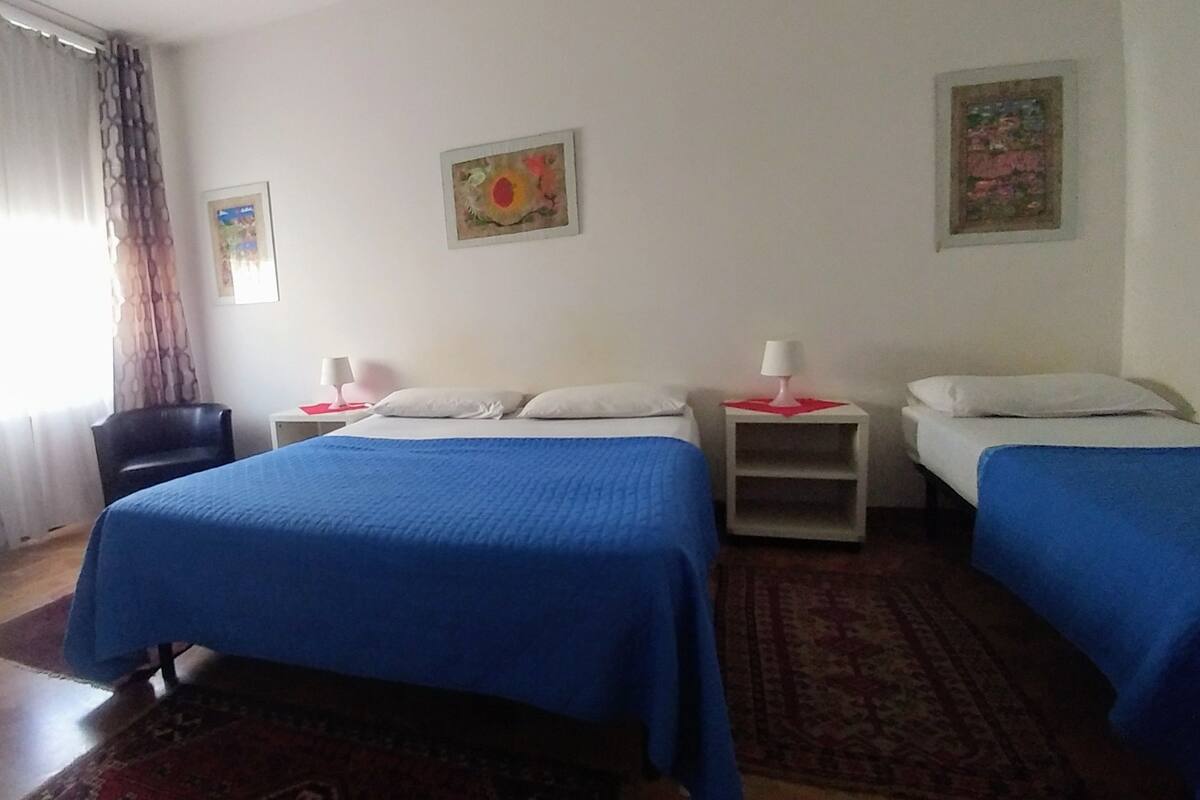 Triple Room | Down duvets, blackout curtains, iron/ironing board, rollaway beds