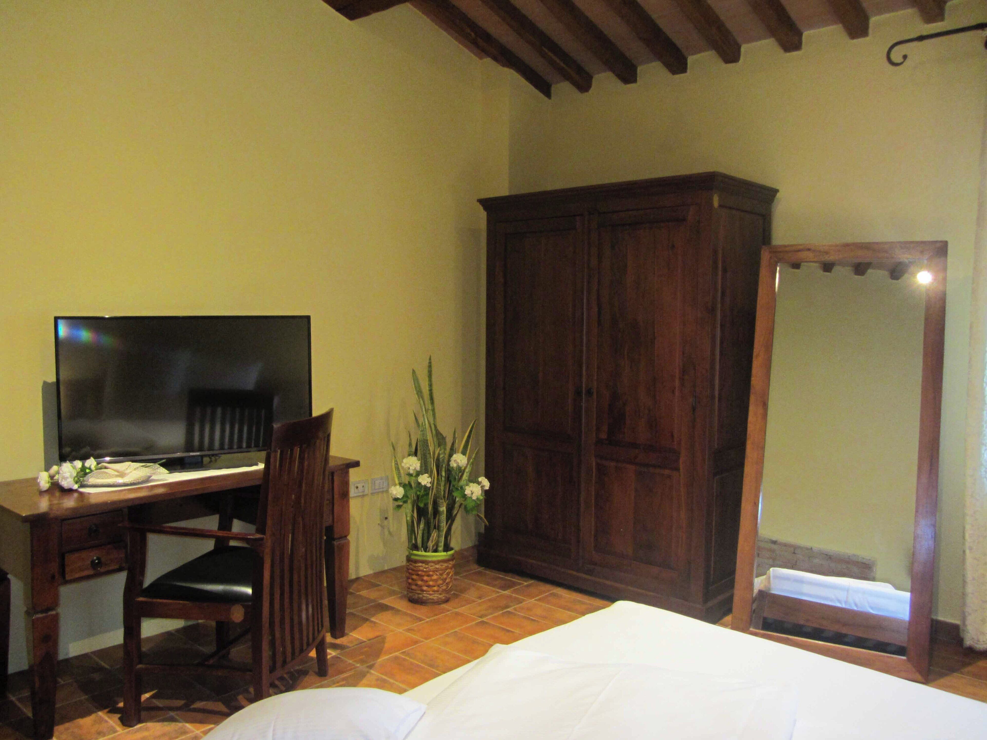 Classic Double Room | Premium bedding, in-room safe, free cribs/infant beds, free WiFi