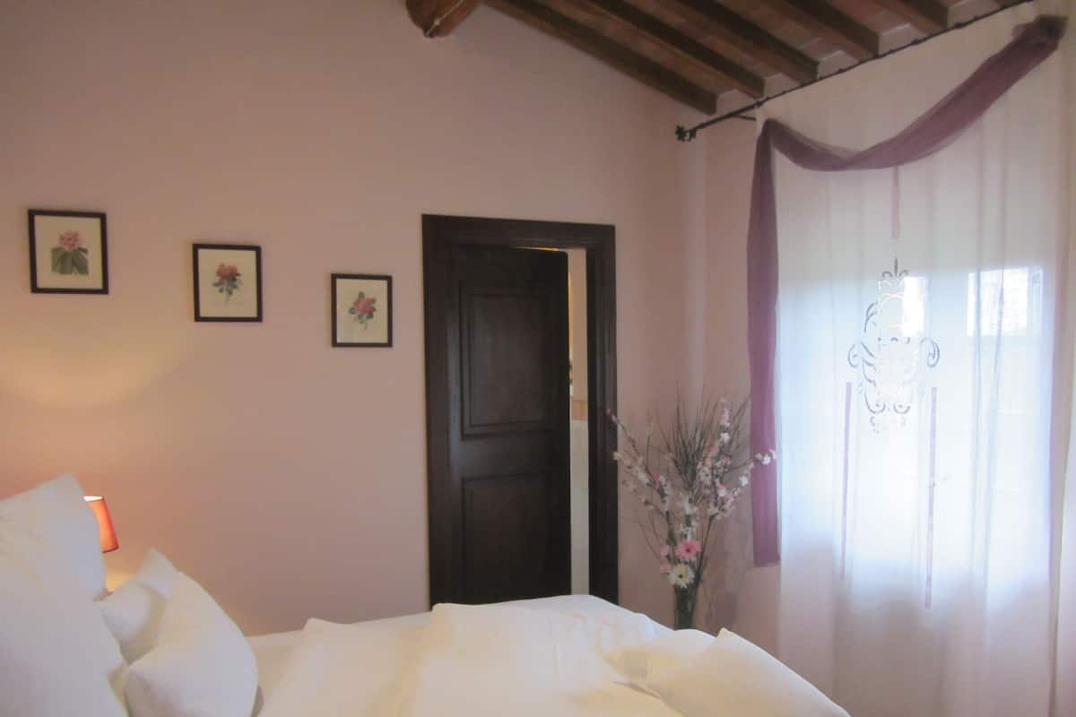 Chambre classique double | 1 chambre, minibar, coffre-fort, accès au Wi-Fi (inclus)