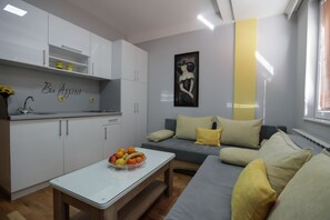 Apartment (4 adults) | Private kitchen - Matjan Apartments (Ohrid)