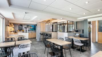 Daily buffet breakfast (EUR 10 per person)