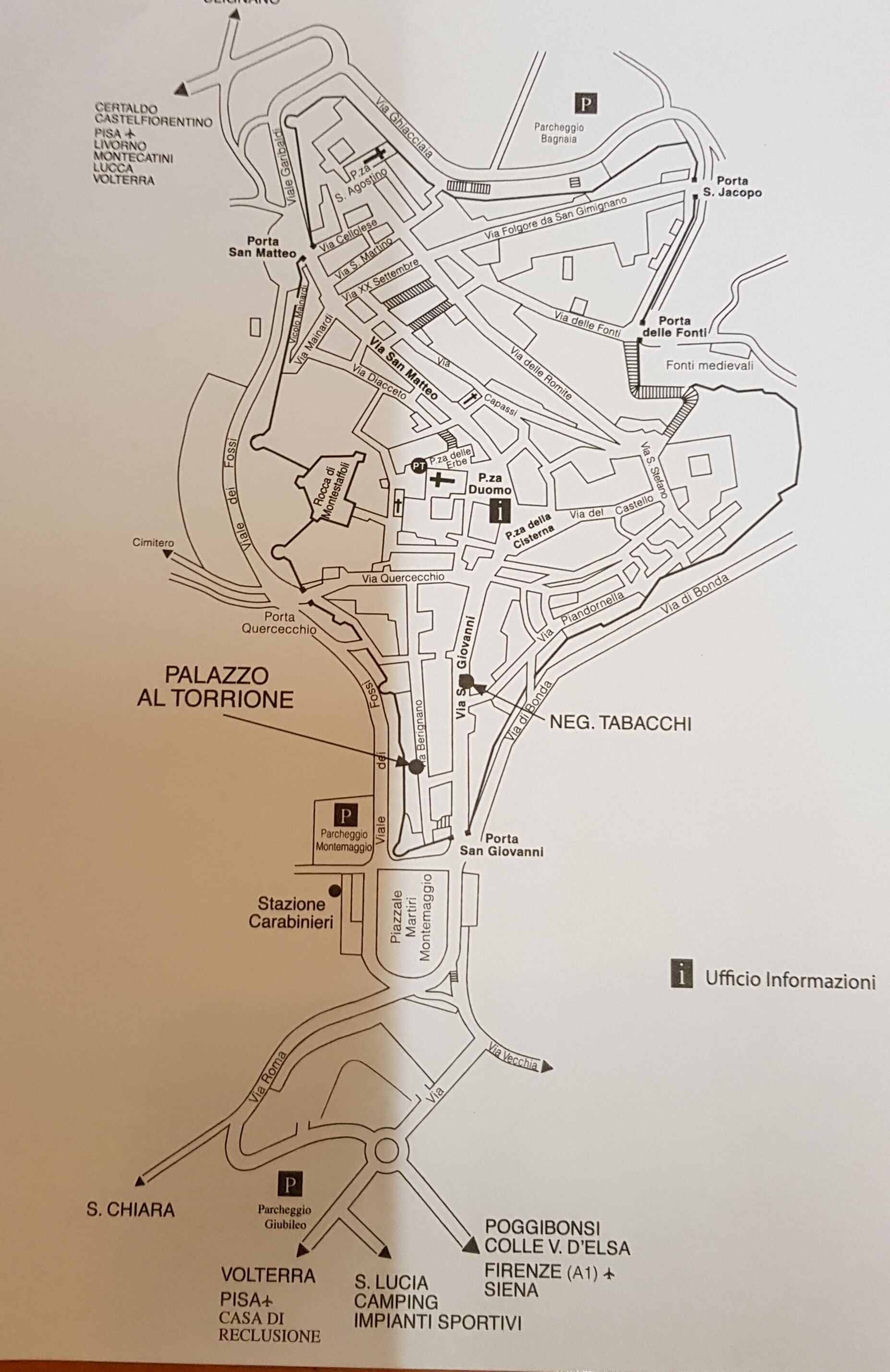Un mapa detallado de una zona histórica, con calles, monumentos y lugares de interés señalados.
