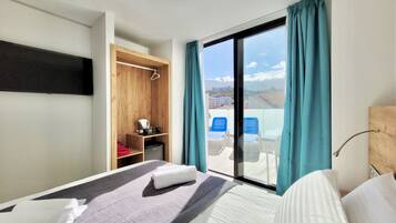 In-room safe, desk, iron/ironing board, free WiFi