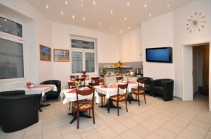 Dining - Apadana Hotel (FRANKFURT AM MAIN)