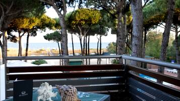 Deluxe Double Room on the sea and pinewoodside with balcony | Ausblick vom Zimmer