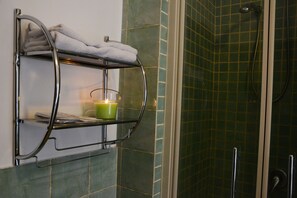 Douche de la salle de bain