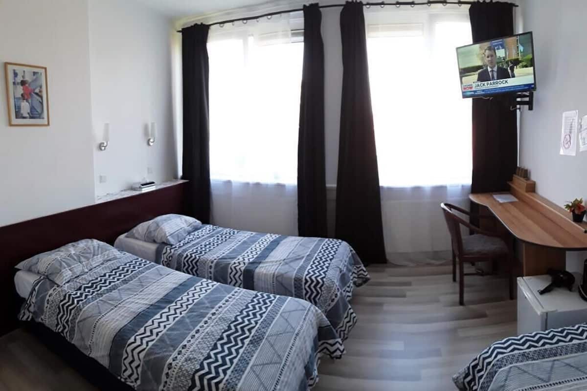 14 bedrooms, in-room safe, desk, iron/ironing board (on request)