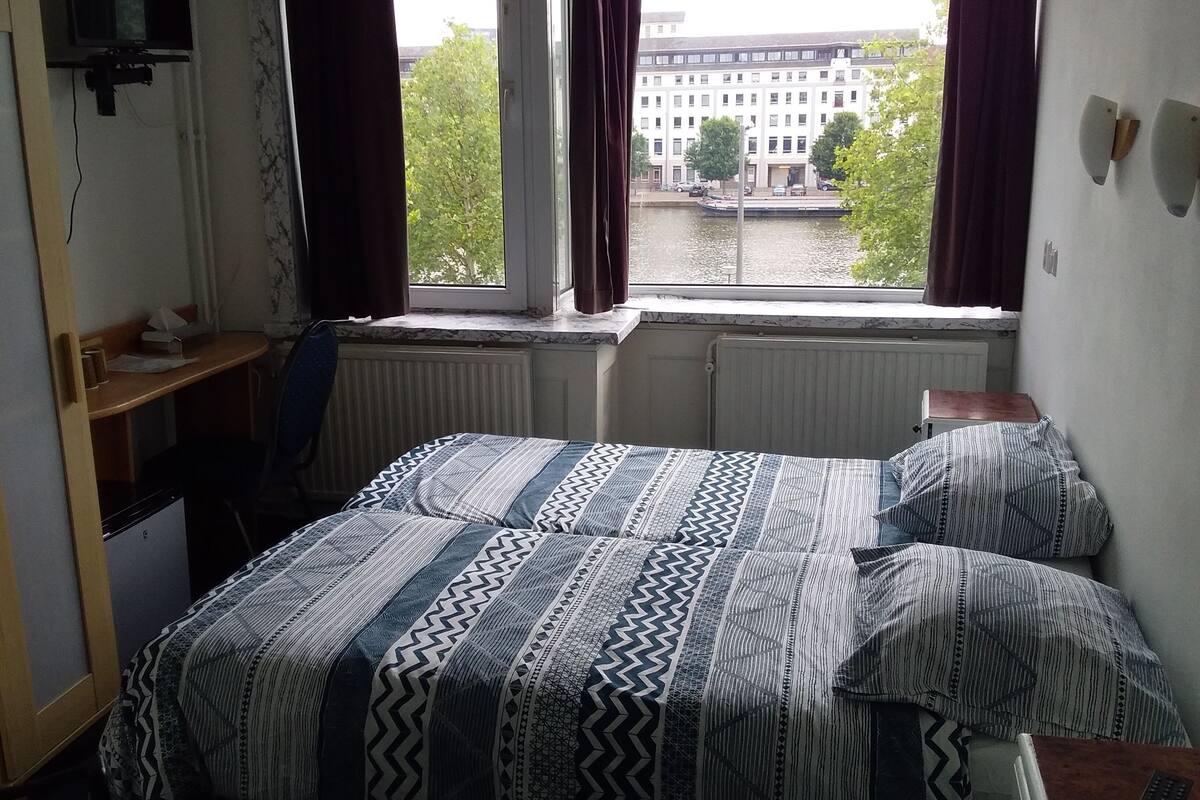 Basic Double Room | 14 bedrooms, in-room safe, desk, iron/ironing board