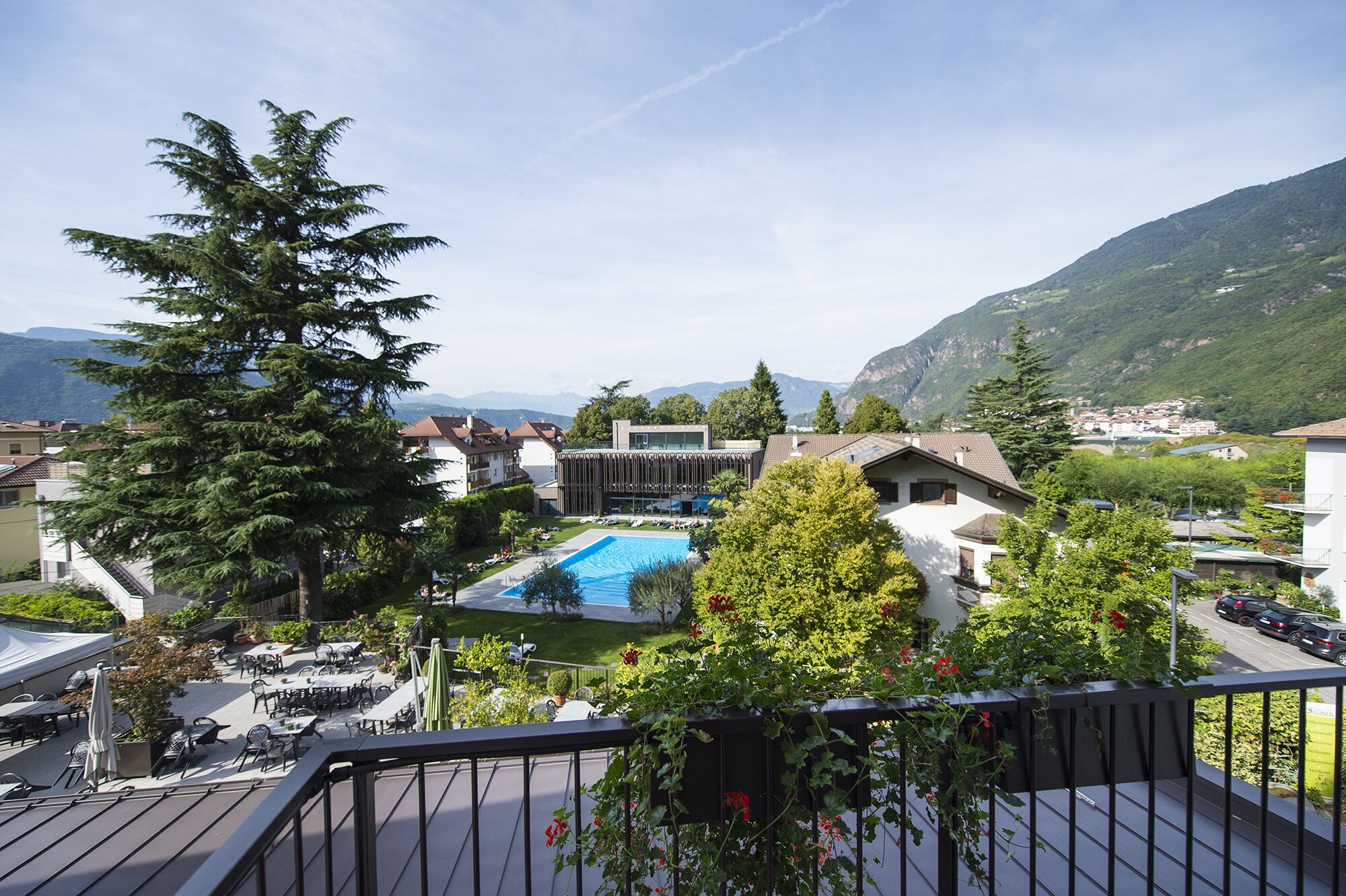 double room, garden view | terrace/patio