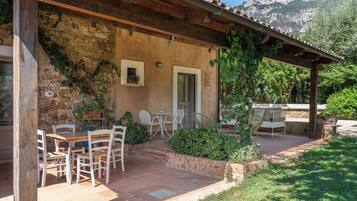 Appartamento familiare, 1 camera da letto, al piano terra | Terrazza/patio