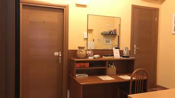 Business center dalam bilik