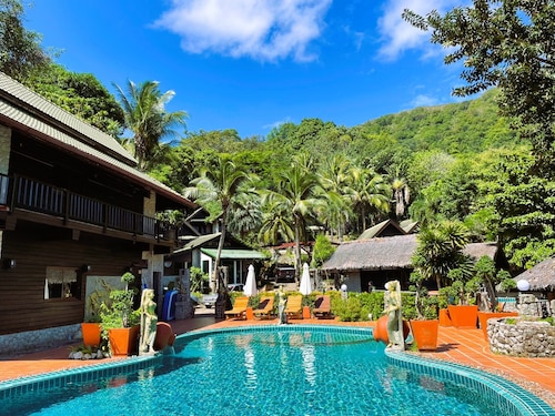 Boomerang Village Resort Kata