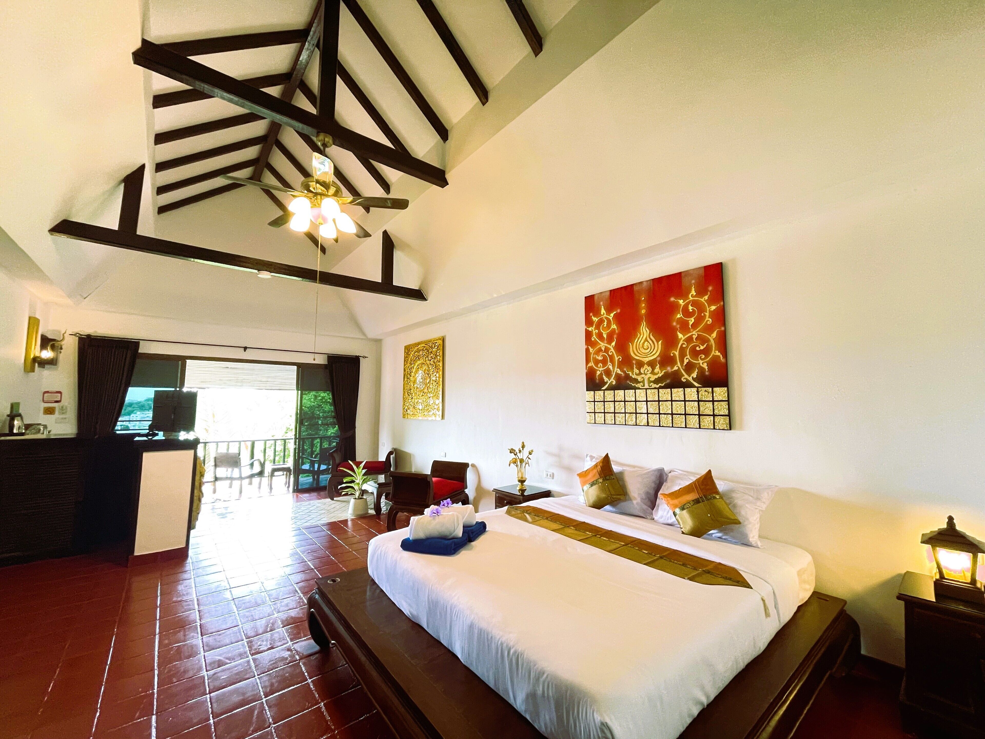 panoramic studio suite | premium bedding, minibar, in-room safe, individually decorated