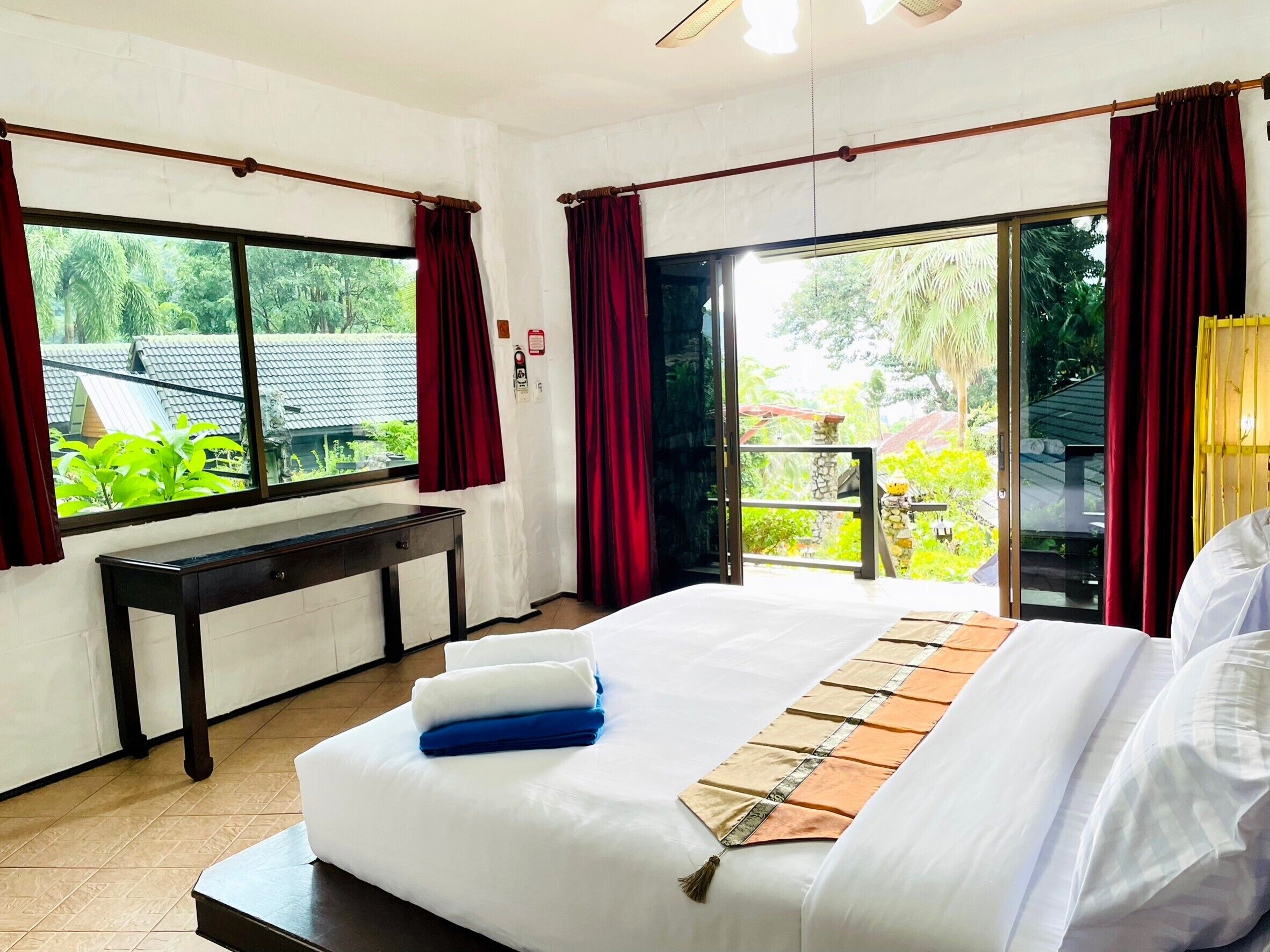 superior double room | premium bedding, minibar, in-room safe, individually decorated