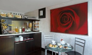 Breakfast area - iQ Hotel Milano (Milan)