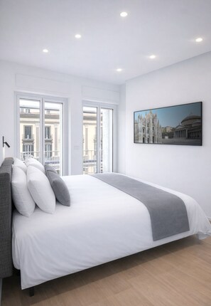 Matelas mémoire de forme, coffres-forts dans les chambres, bureau