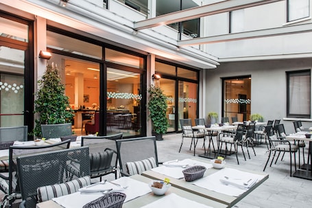 Terrace/patio. Hotel Casa Poli