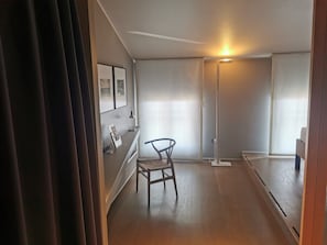 Comfort Room, 1 Queen Bed, Attic (10 stairs)