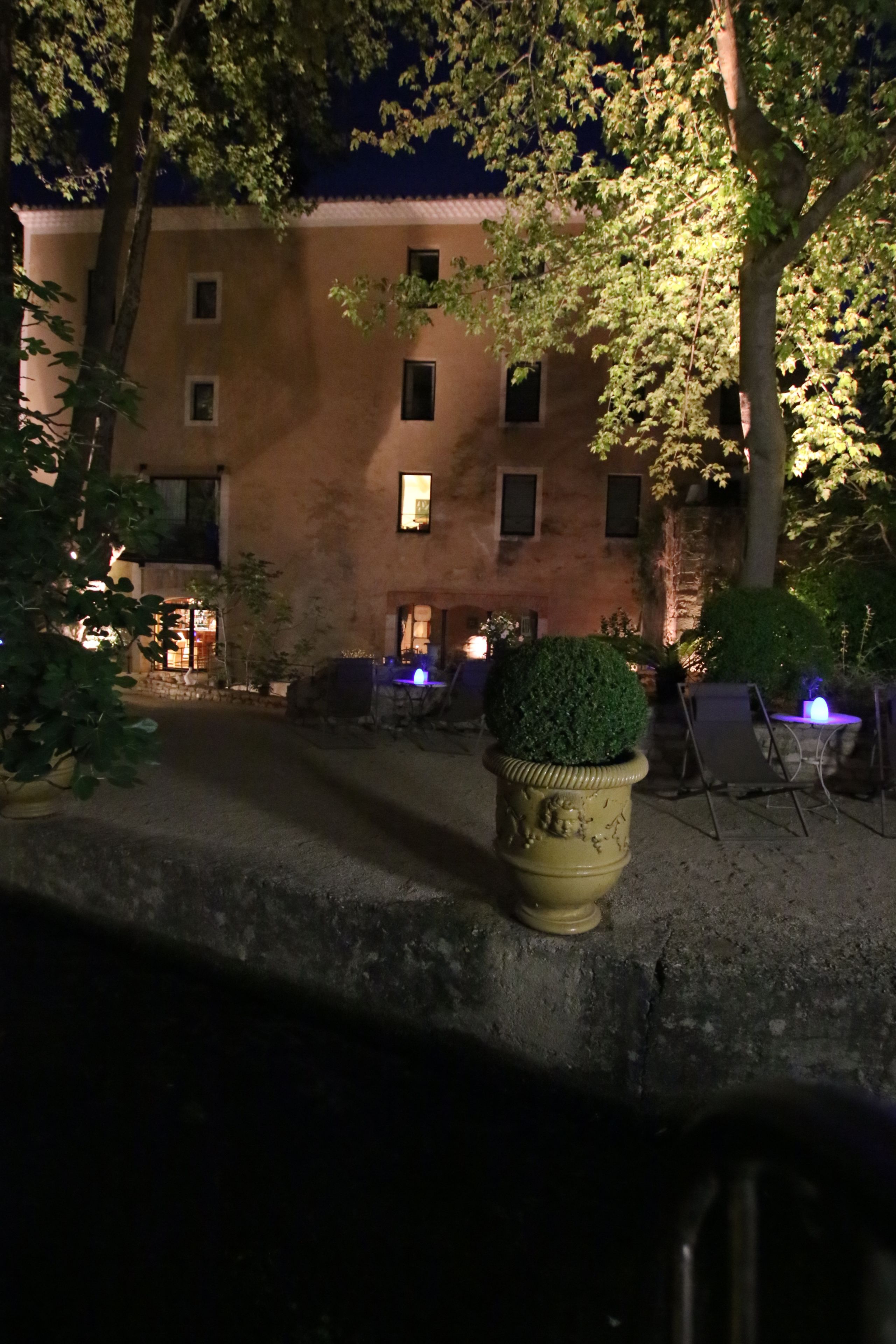 Façade de l’hébergement - soirée/nuit