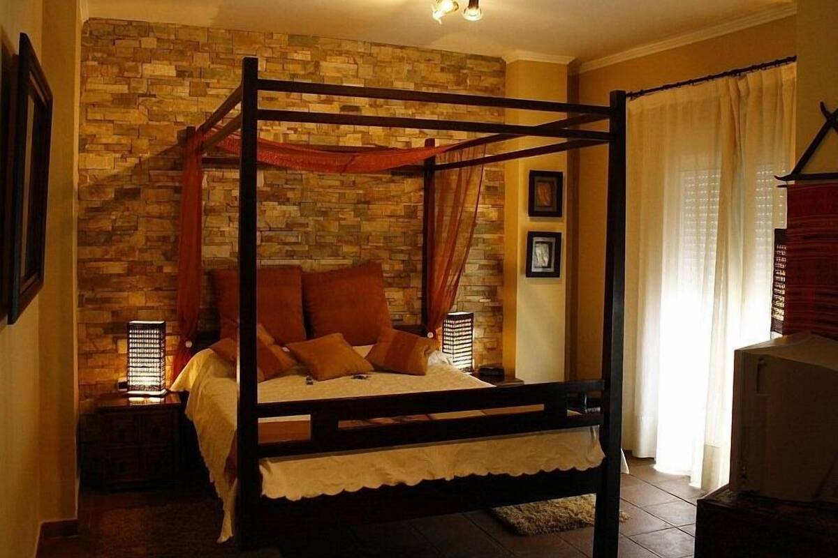 Deluxe Triple Room, Ensuite (Deluxe Exotic Room)