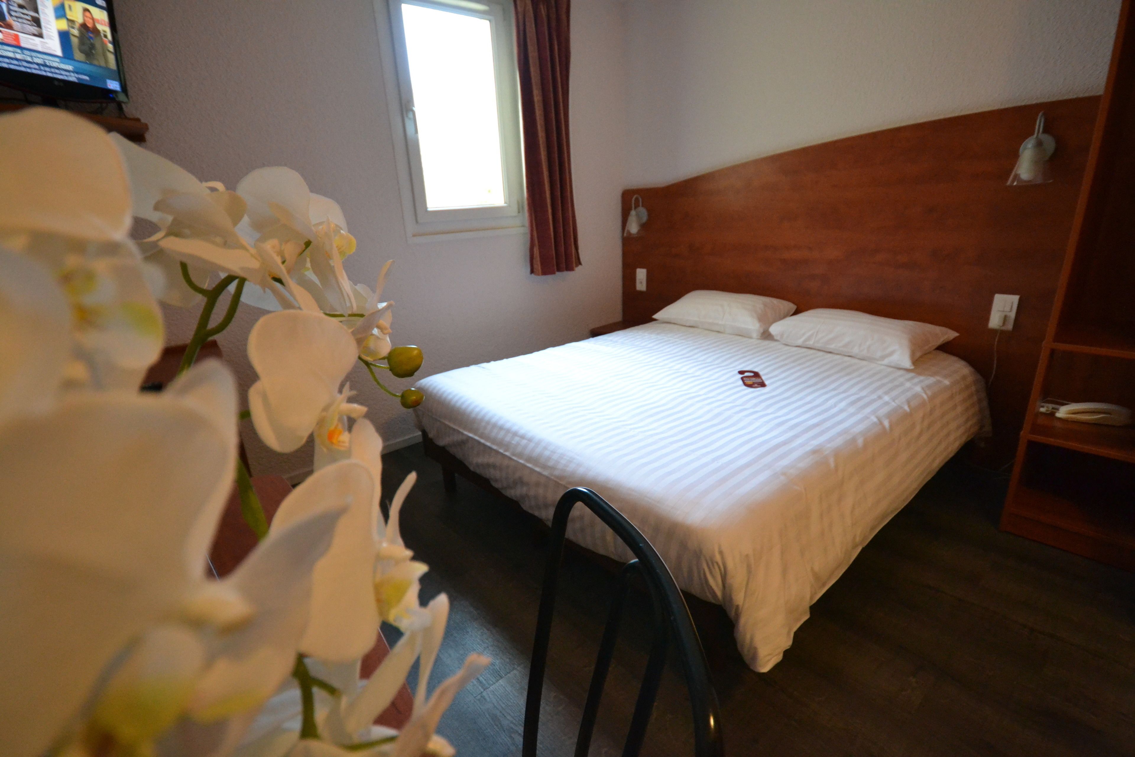 Double Room | Desk, free cribs/infant beds, free WiFi