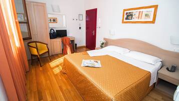 Minibar, in-room safe, desk, laptop workspace