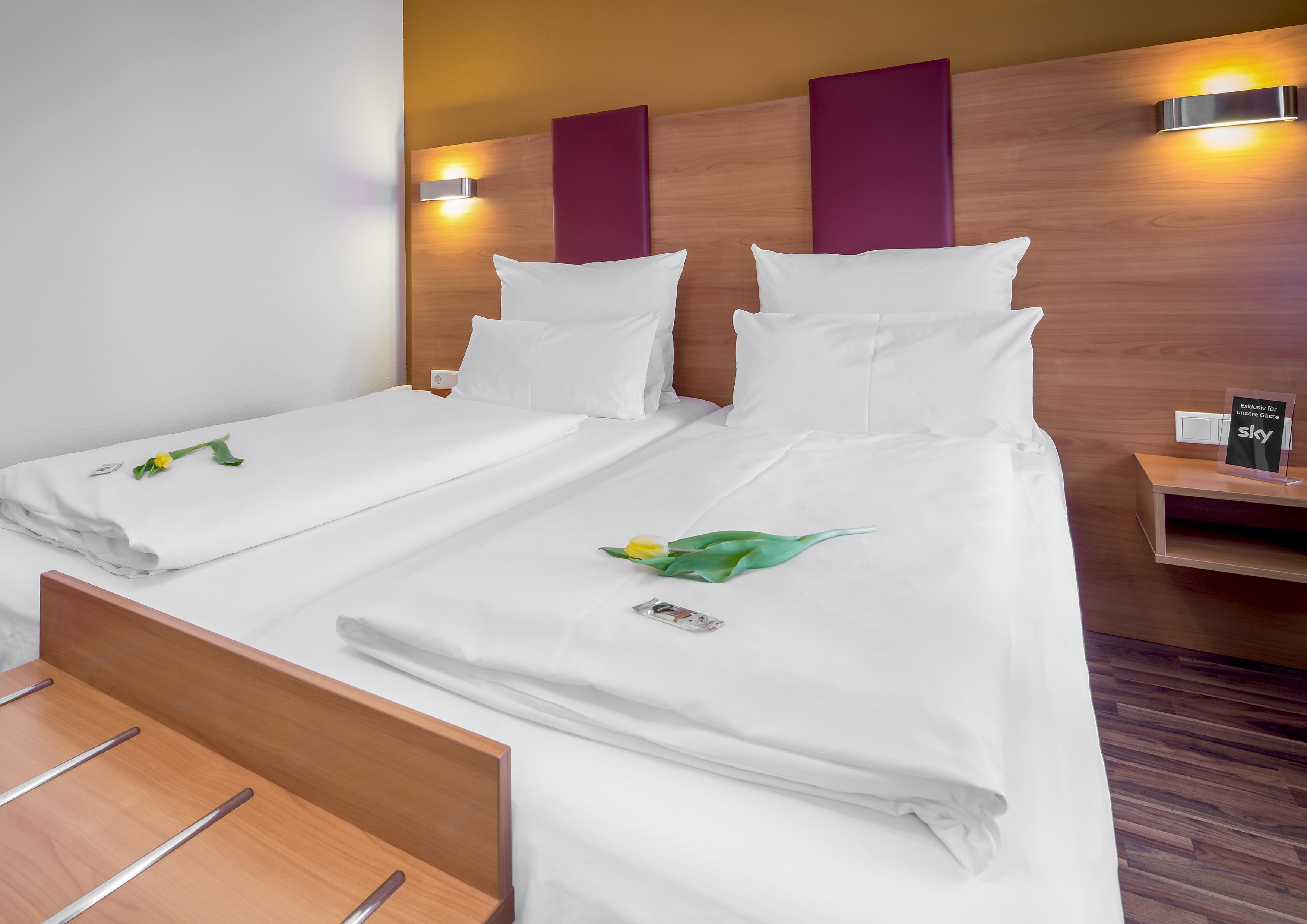 double room | hypo-allergenic bedding, minibar, in-room safe, desk