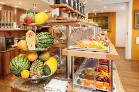 Daily buffet breakfast (EUR 17 per person)