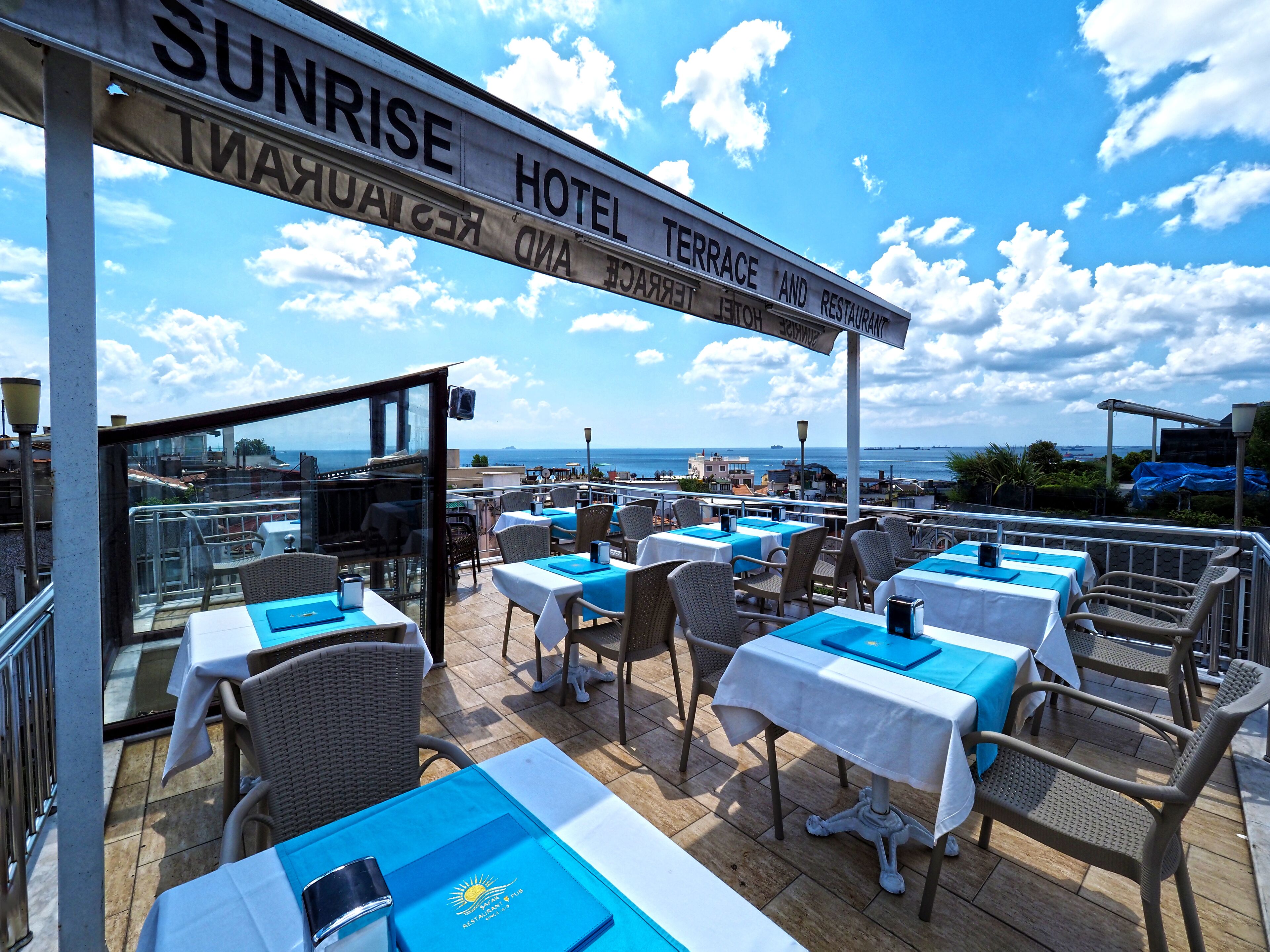 Photo - Sunrise Hotel