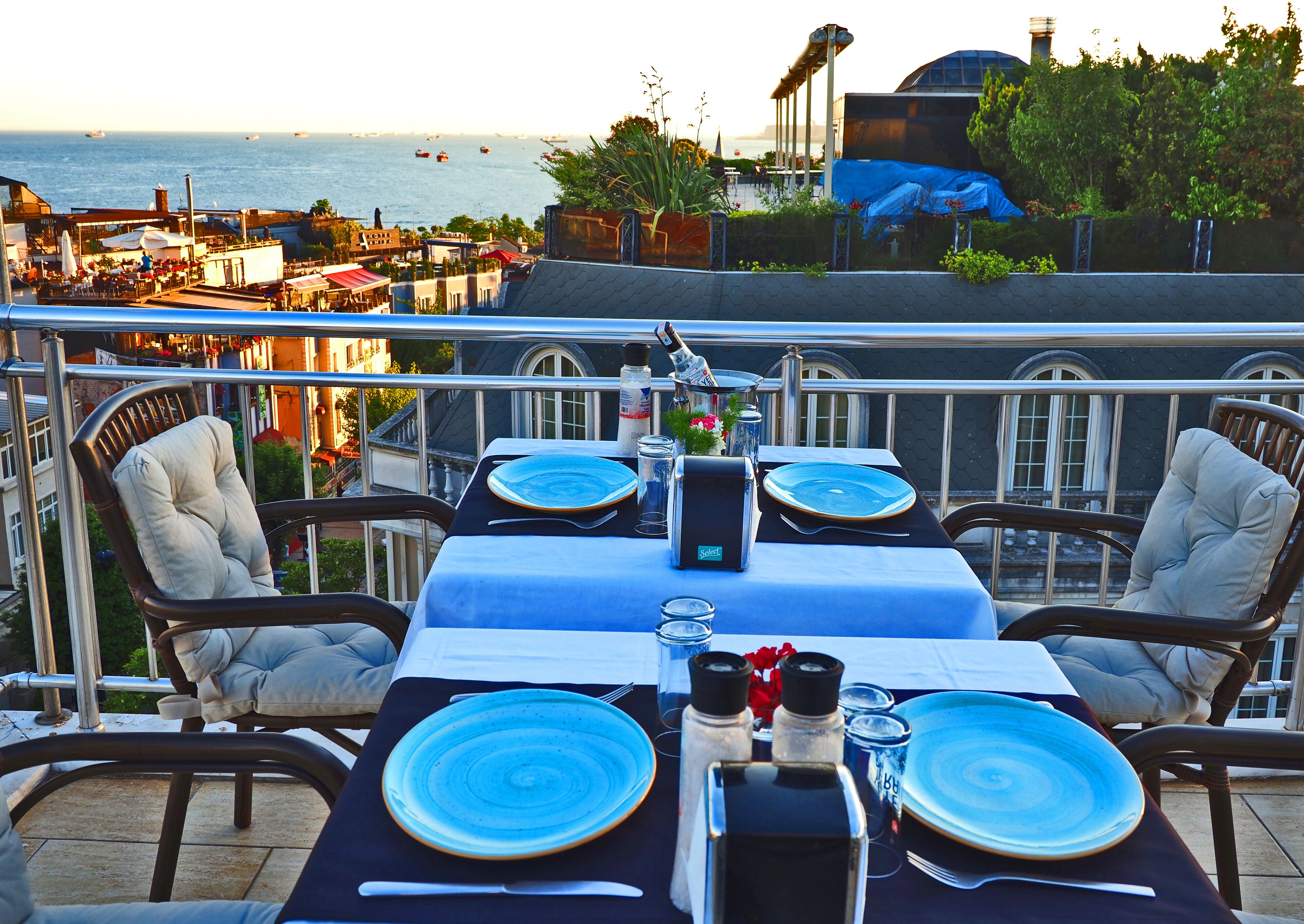 Photo - Sunrise Hotel
