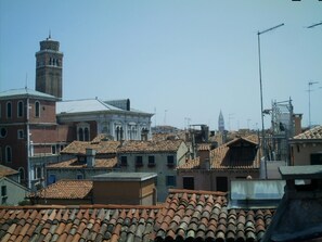 Aerial view - Albergo Casa Peron (Venice)