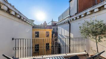 Doppia Deluxe, terrazzo, vista canale | Vista dalla camera