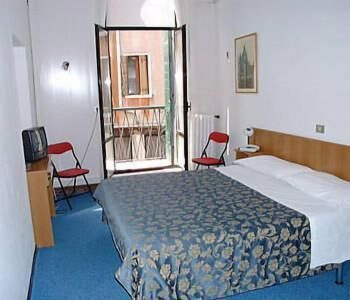 Photo - Hotel Caneva