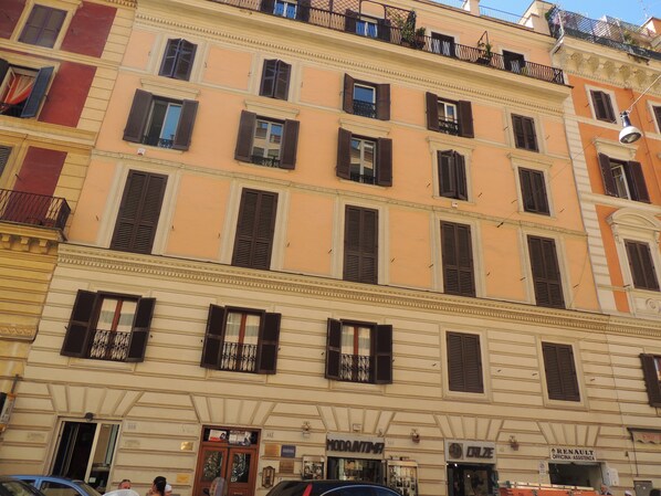 Exterior - Morelli Bed and Breakfast (Rome)