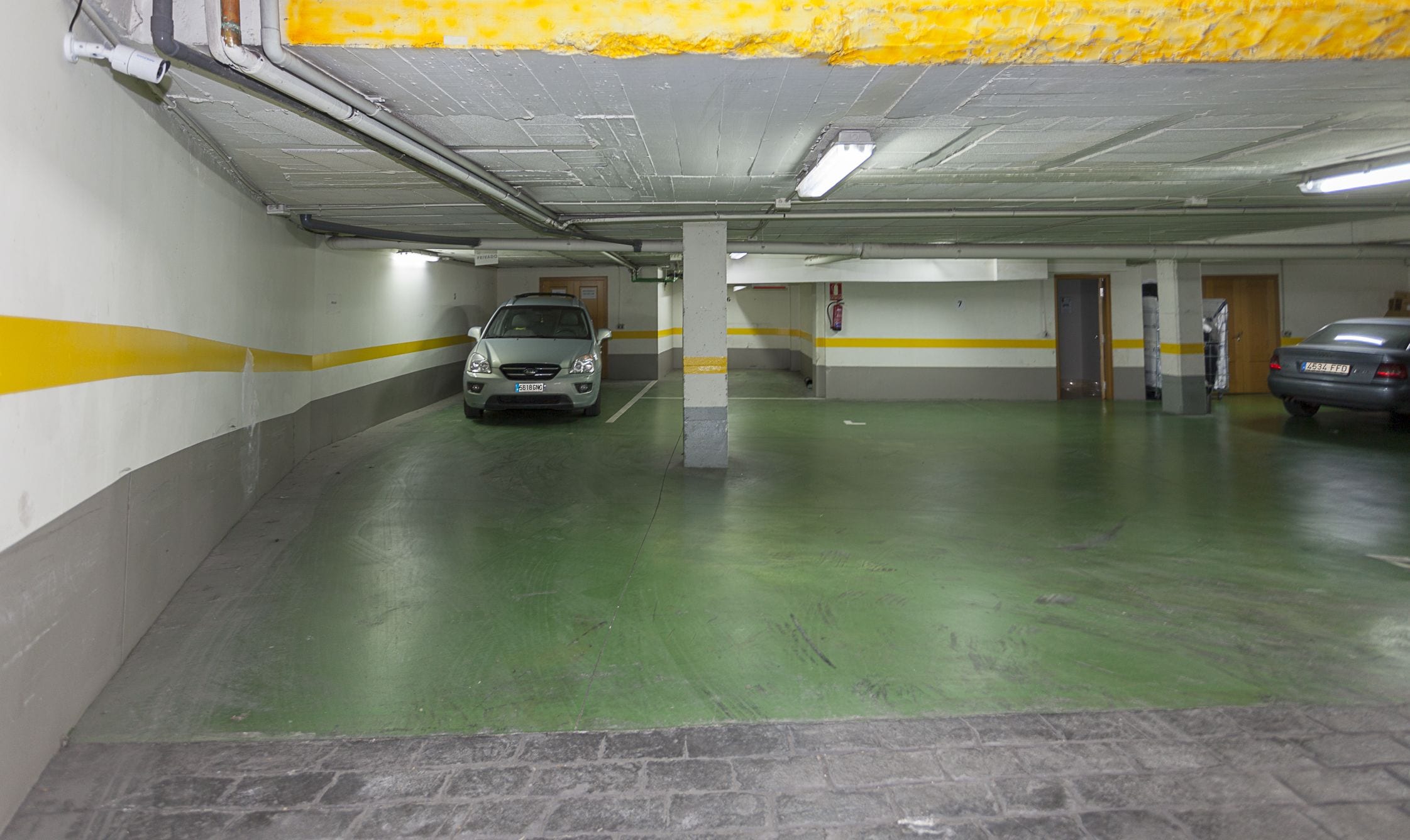 self-parking (surcharge) 20 per day