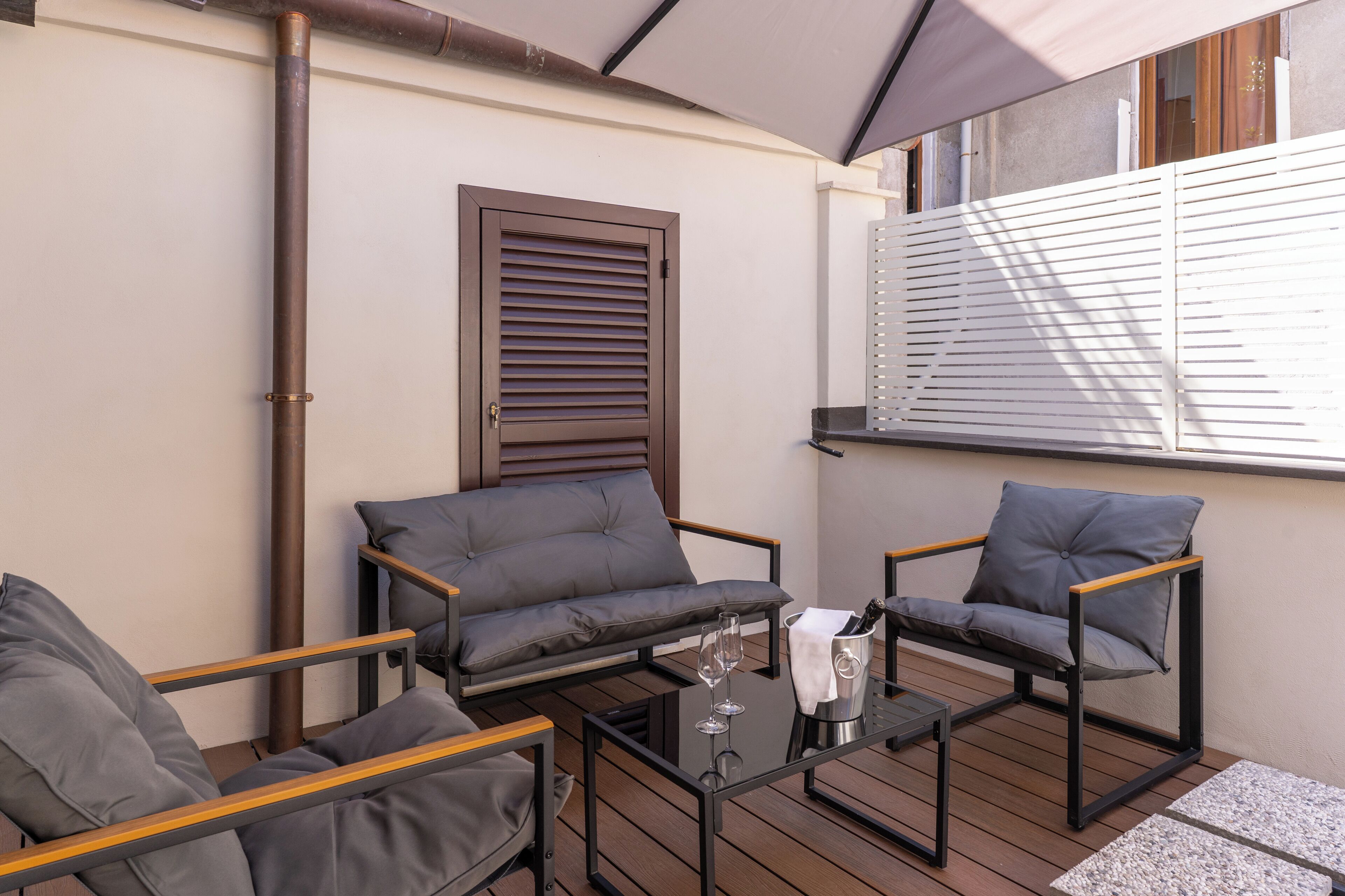 Quadruple room with private terrace on the fifth floor in the separate building | Terrazza/patio