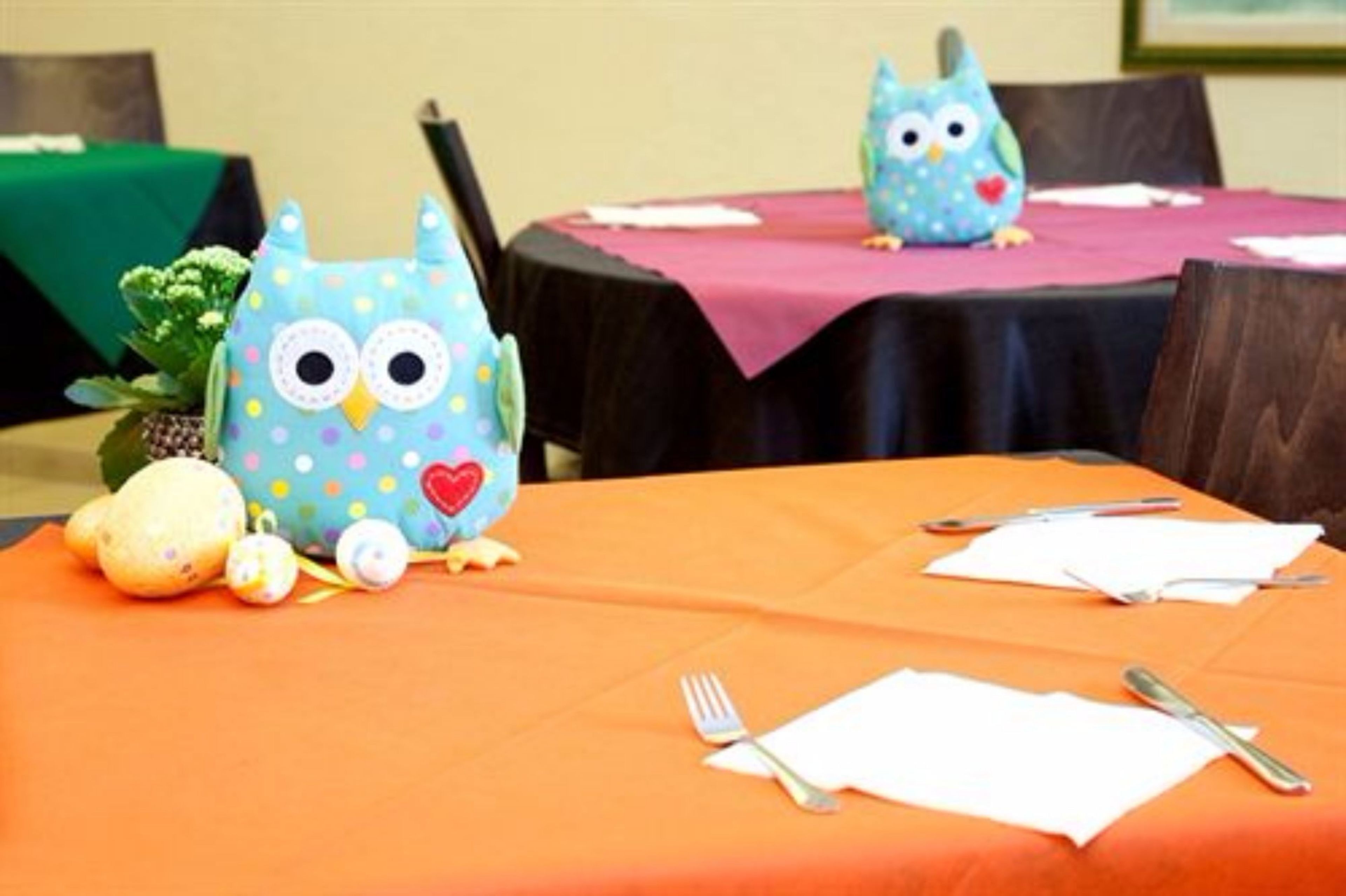 breakfast and dinner served, regional cuisine