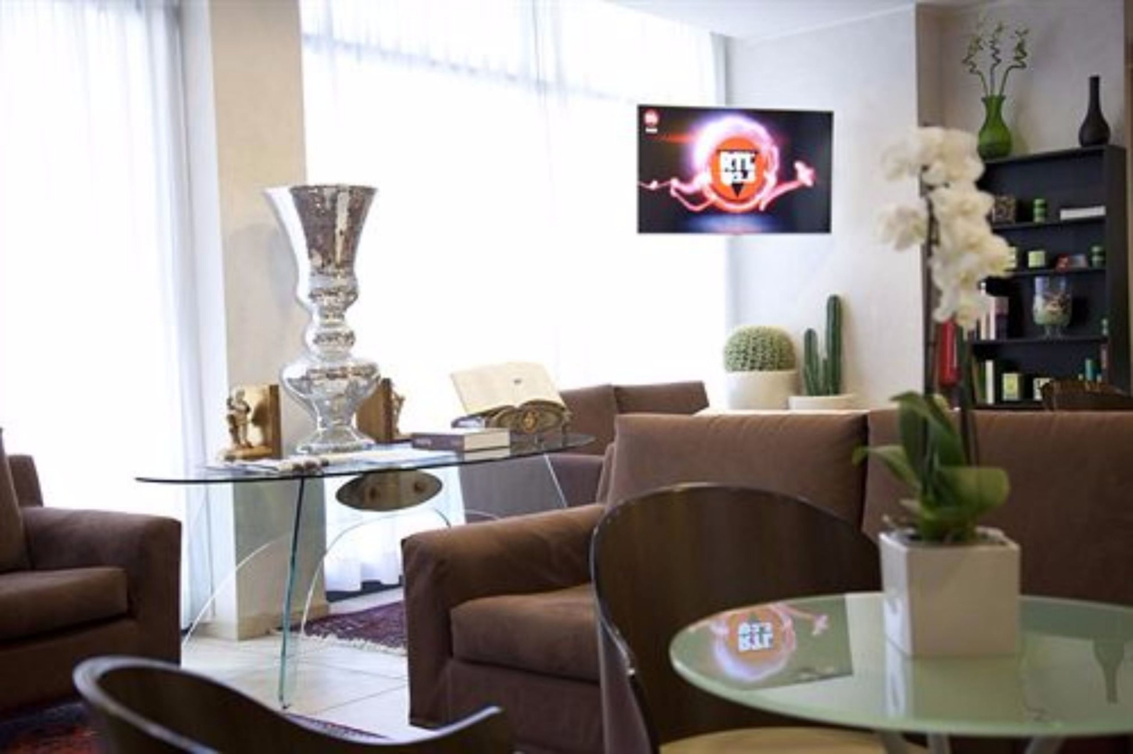 Coin salon dans le hall