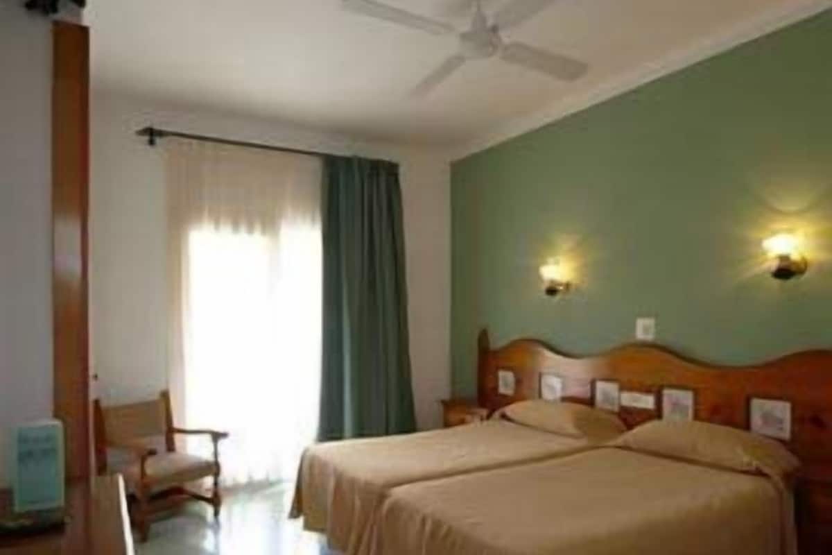 Desk, iron/ironing board, cribs/infant beds, free WiFi